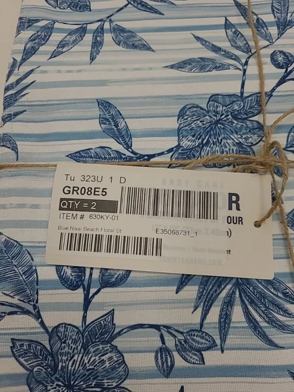 Tommy Bahama Placemats Blue Nissi Beach Floral New with Tags 4 Count